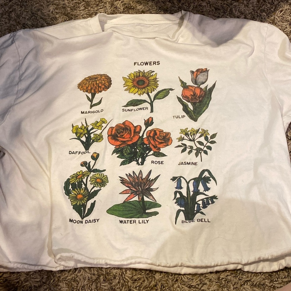 cream white tee